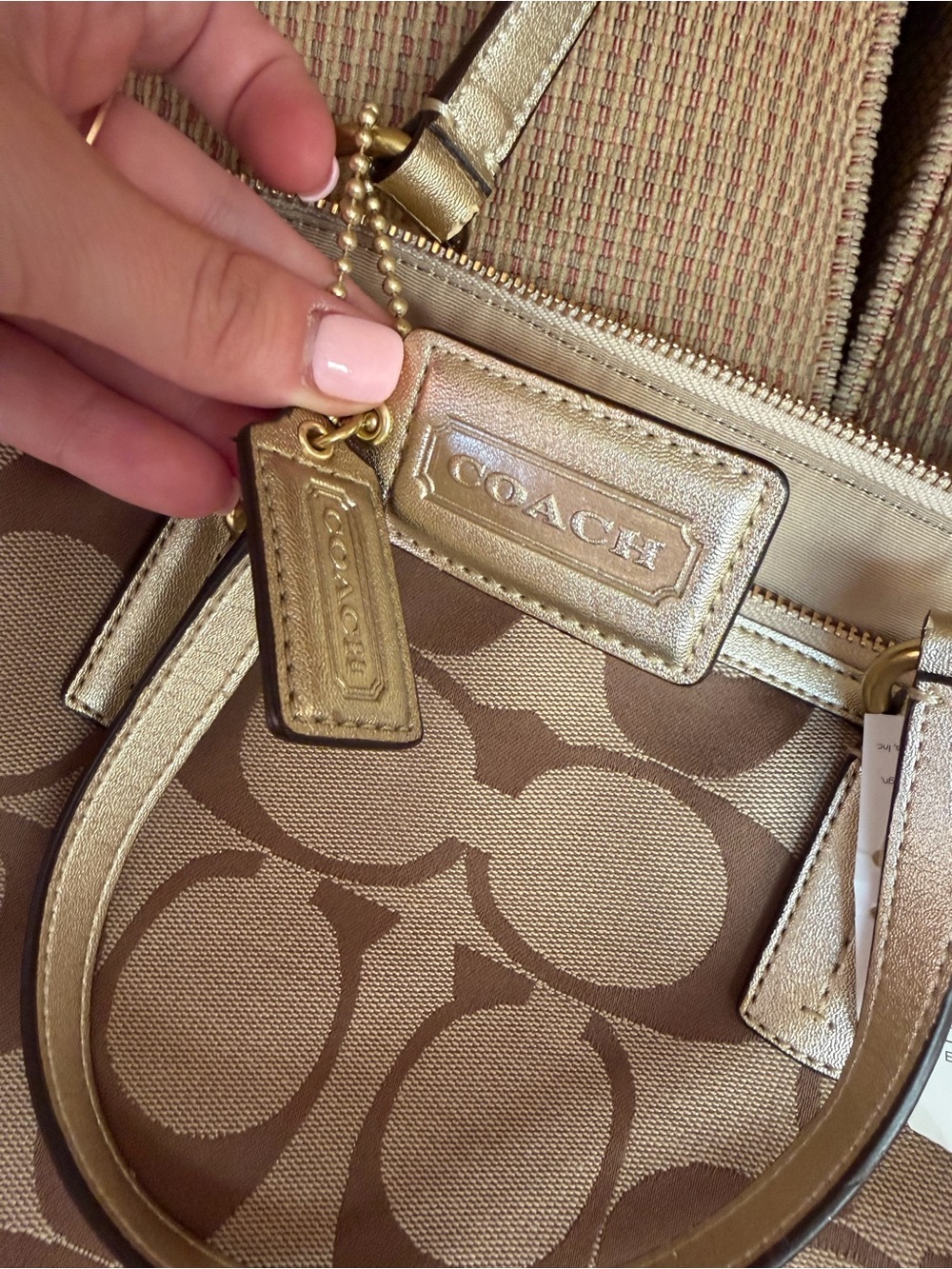 NWT Coach Signature Canvas Satchel Shoulder Bag in Khaki/Gold with extra strap - Picture 10 of 10